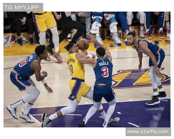 勇士队大手笔支出创奢侈税新高力争附加赛资格